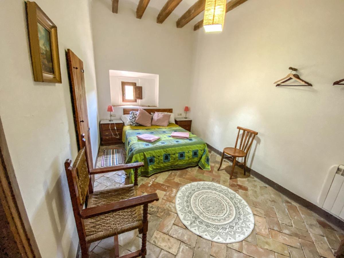 Casa Rural Sant Petrus De Madrona Pinell de Solsones ภายนอก รูปภาพ