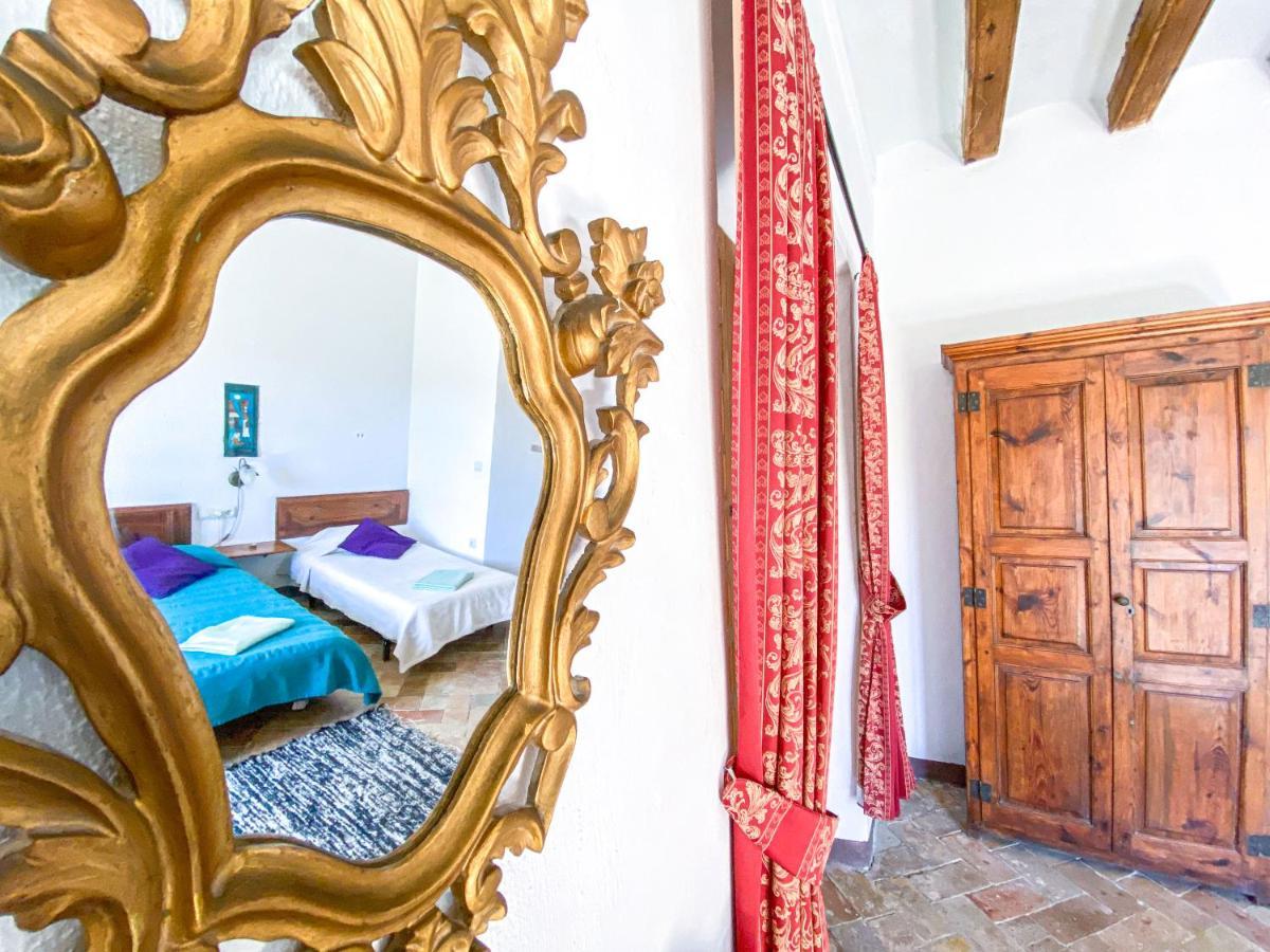 Casa Rural Sant Petrus De Madrona Pinell de Solsones ภายนอก รูปภาพ