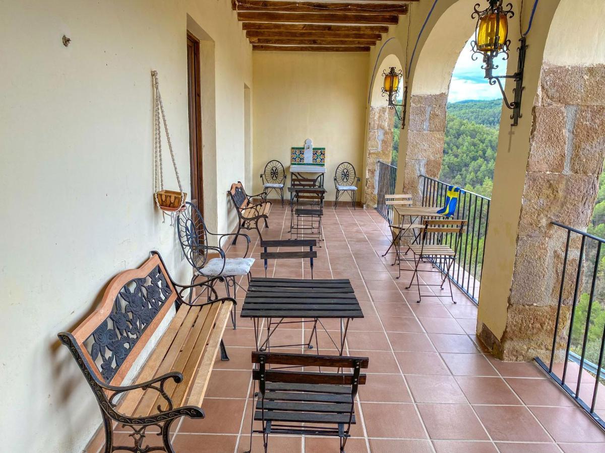 Casa Rural Sant Petrus De Madrona Pinell de Solsones ภายนอก รูปภาพ