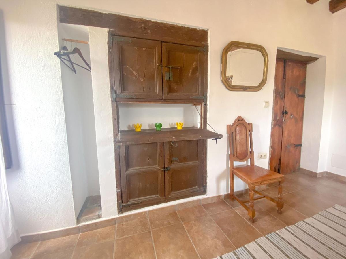 Casa Rural Sant Petrus De Madrona Pinell de Solsones ภายนอก รูปภาพ